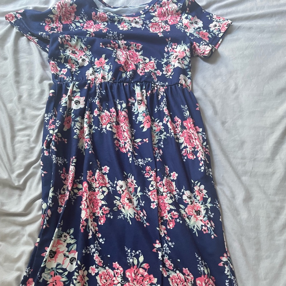 Girls floral dress